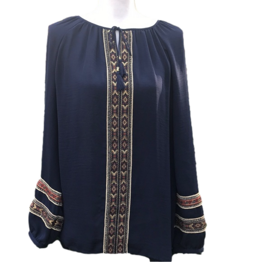 Chicos Blouse NWOT SZ 3 Chico Sizing (14-16) NWOT